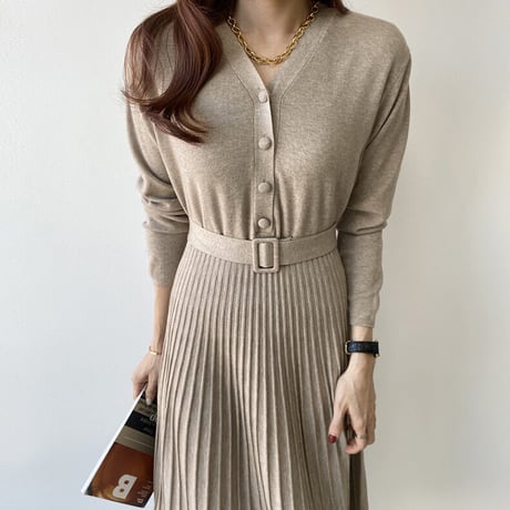 knit onepiece