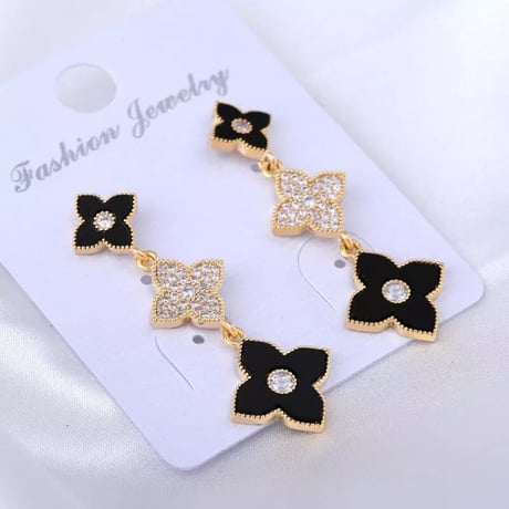 flower ピアス