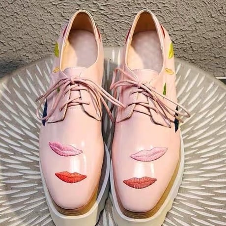 colorful lip platform shoes