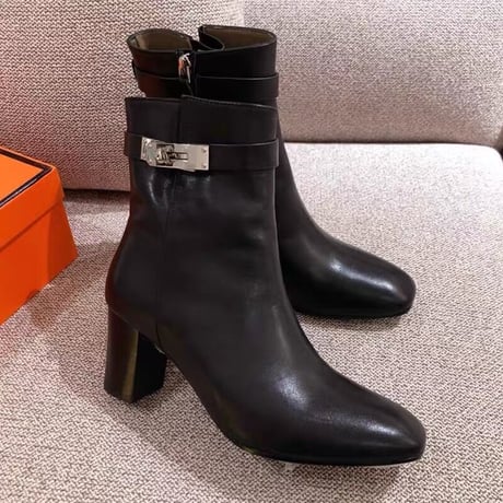 【牛革】buckle short boots