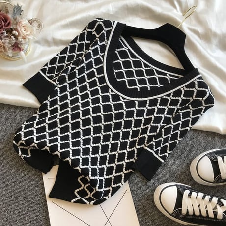 bi-color summer knit