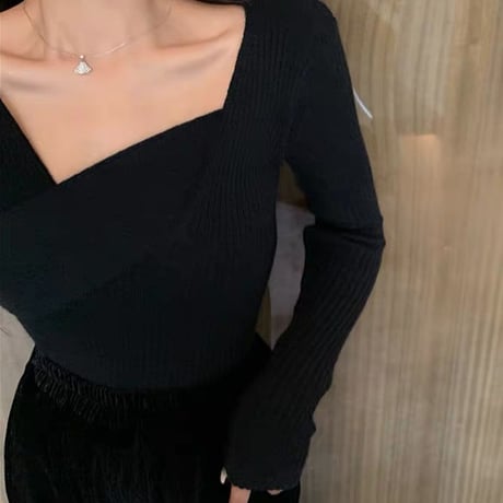 front cross knit