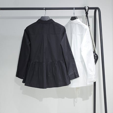 裾 pleats blouse