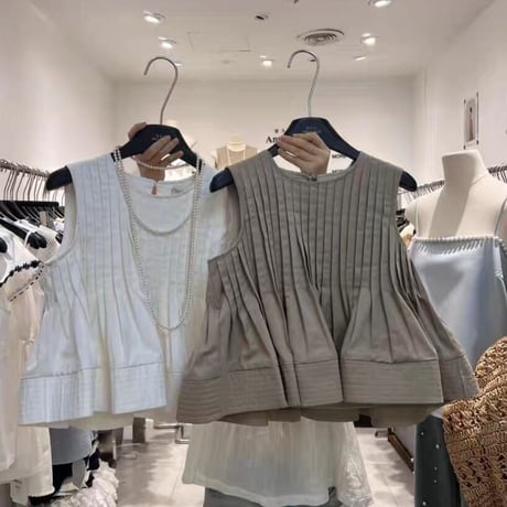 flare tops