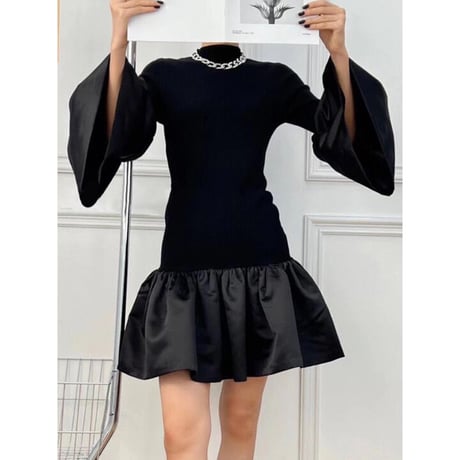 flare sleeve onepiece