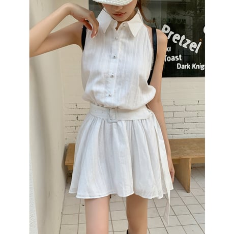 sleeveless onepiece