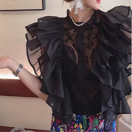 lace frill tops