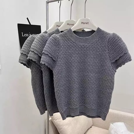 Frilled summer knit