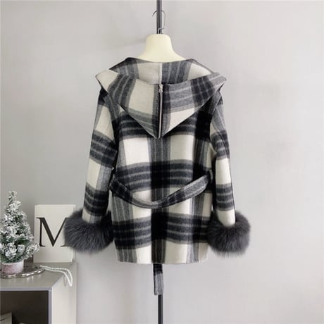 sleeve fox fur check coat