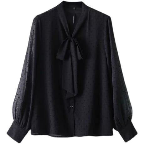 dot blouse