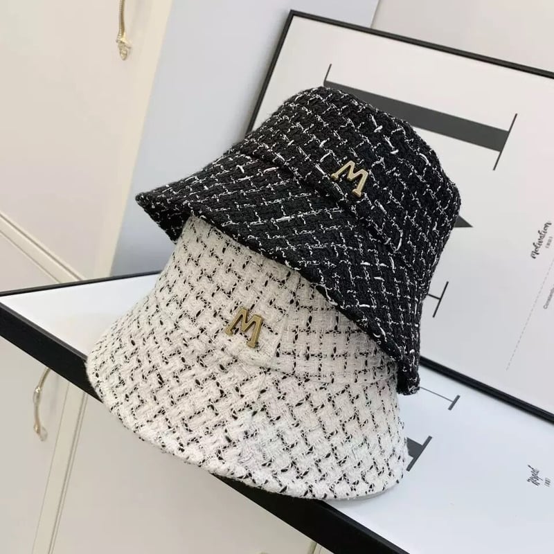 美品✨レディメイド バケットハット スマイル刺繍 ブラック ツイード素材 ツイード バケットハット | BrillantSelect Store