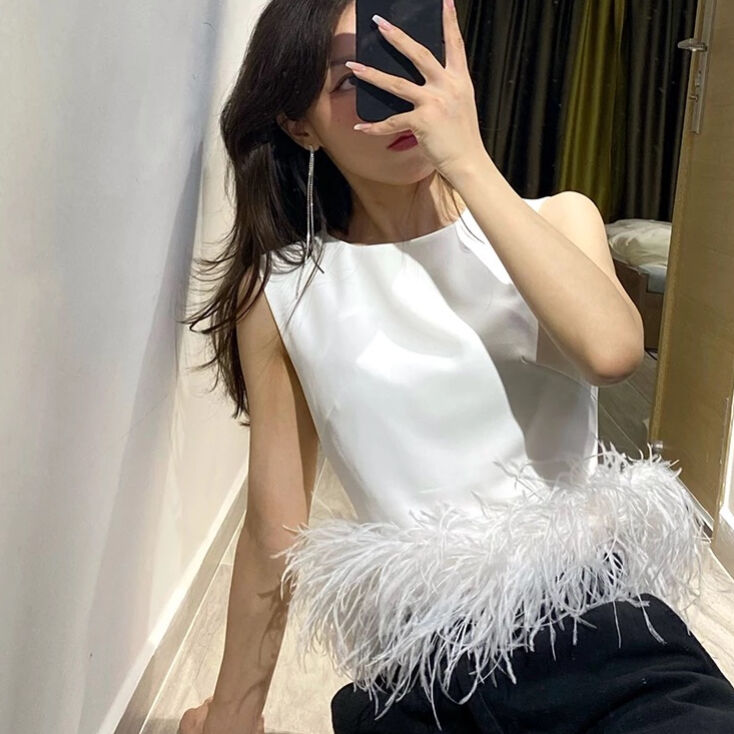 トップス Ballerina feather peplum tops white トップス Ballerina feather peplum tops white トップス