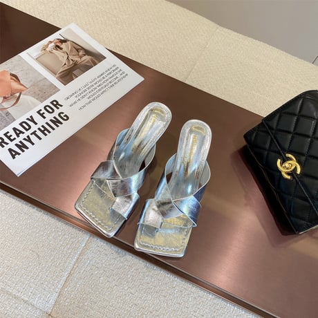 square sandal