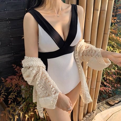 bi-color monokini