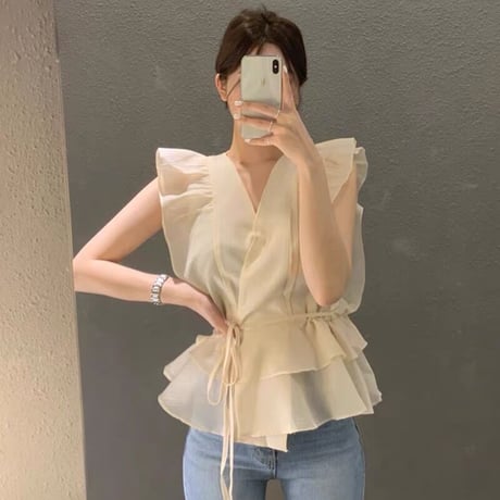frill tops