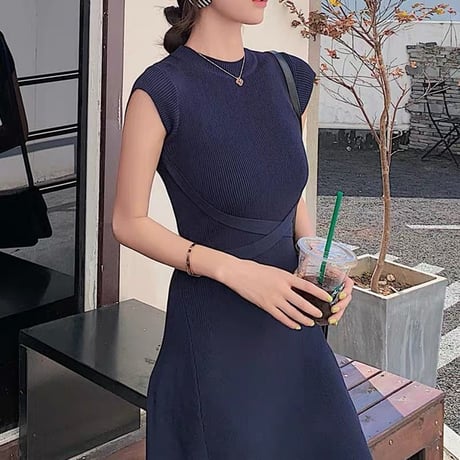 美ラインニットワンピース