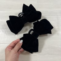 【即納】ribbon ヘアクリップ