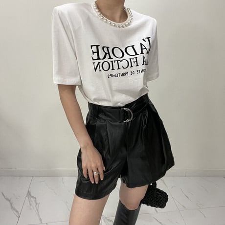 neck pearl t-shirt