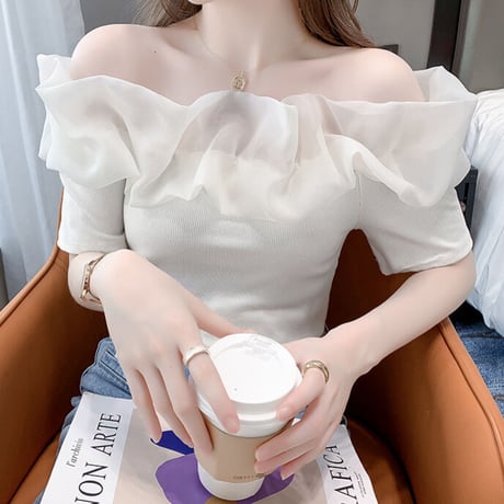 frill offshoulder tops