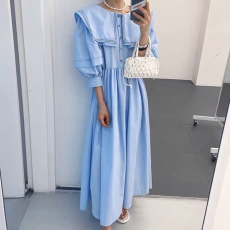 big collar onepiece