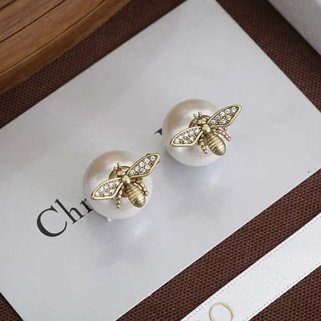 【即納】蜂さん pearl ピアス