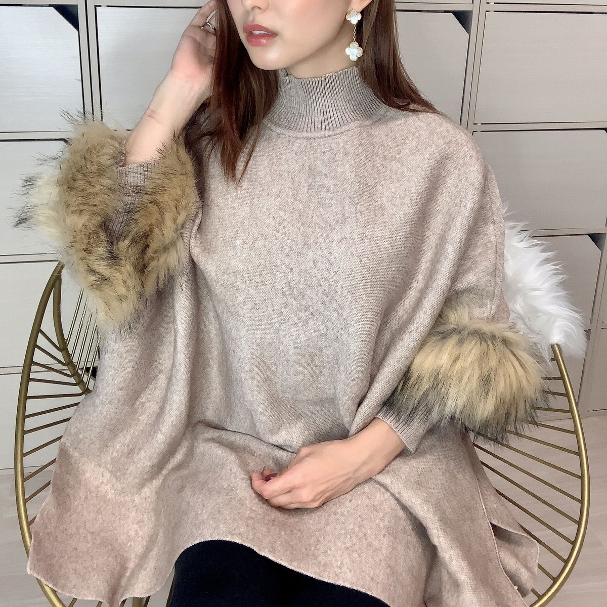 Rene　ウールポンチョ　ファー着脱可能　ブラウン Rene ウールポンチョ ファー着脱可能 ブラウン 【公式通販】