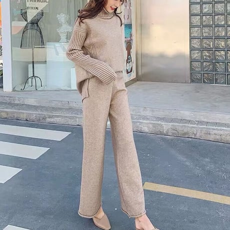 turtleneck  knit setup