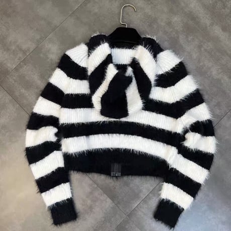 【即納】cross design border short knit