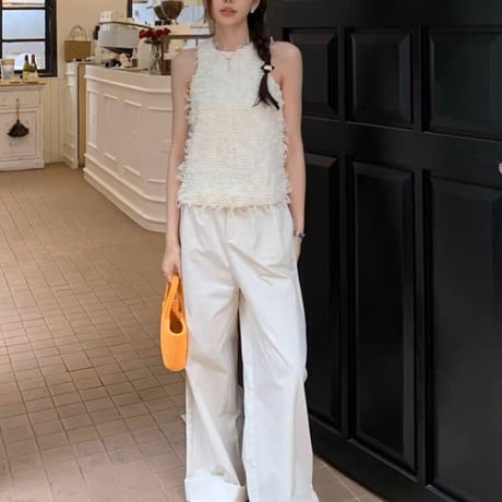 sleeveless feather tops