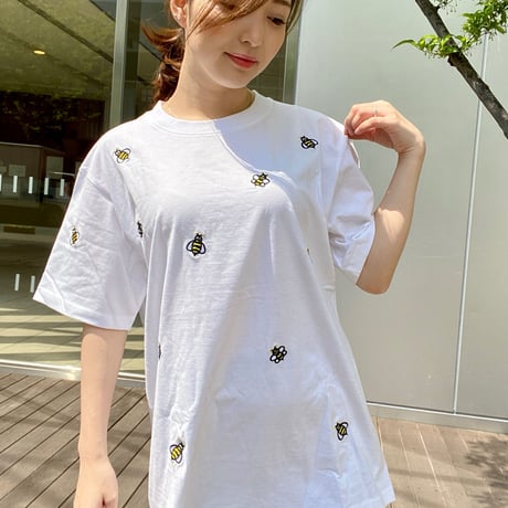 蜂さんtシャツ