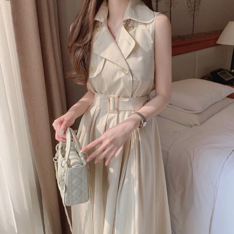 sleeveless onepiece