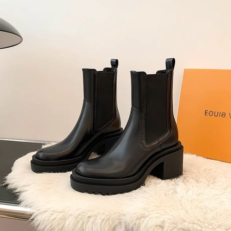 side goa short boots