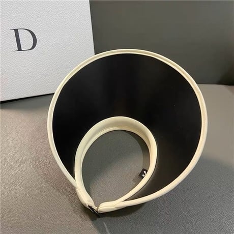 straw sun visor