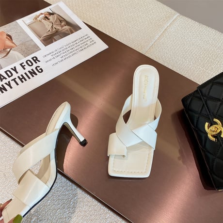 square sandal