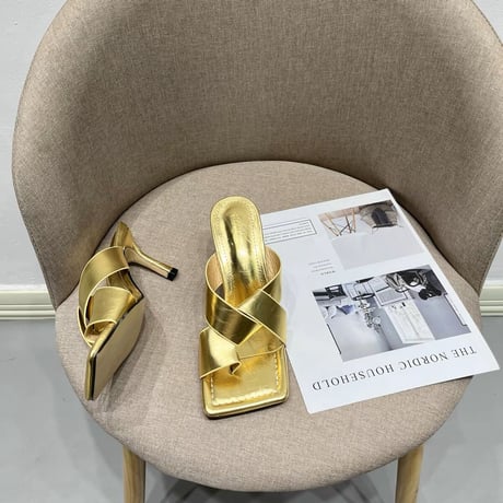 square sandal