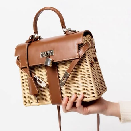 buckle bag