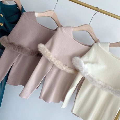 eco fur offshoulder  knit