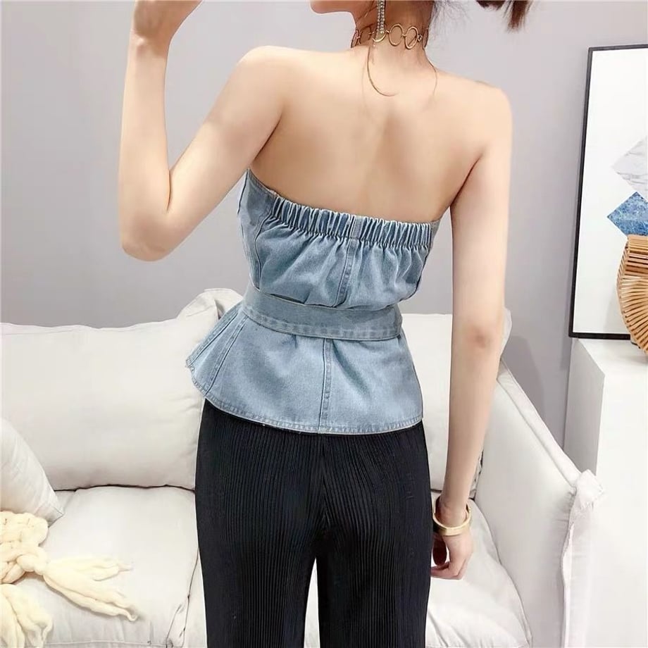 5ea2c5cb55fa03592e29f6d5