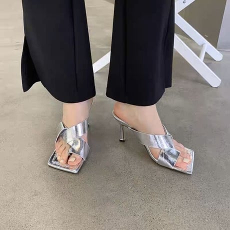 square sandal