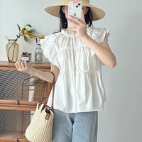 scallop sleeveless blouse