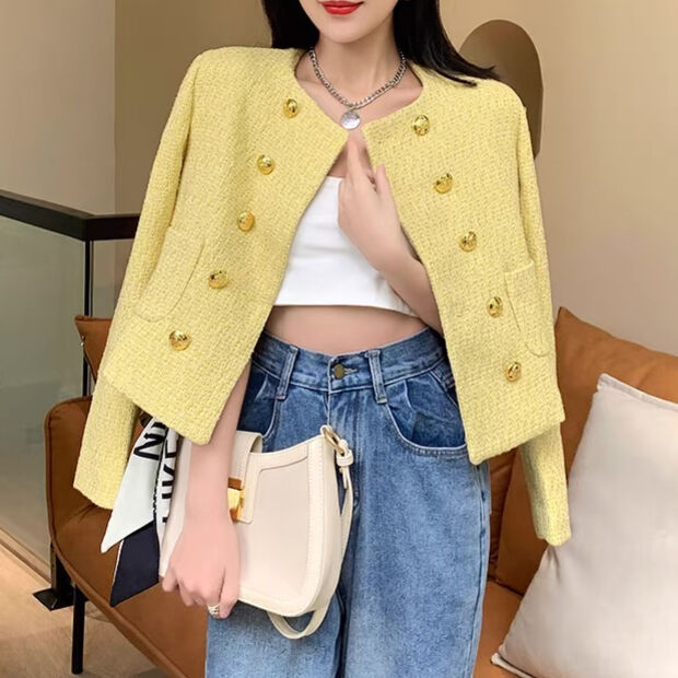 gold button tweed jacket | BrillantSelect Store
