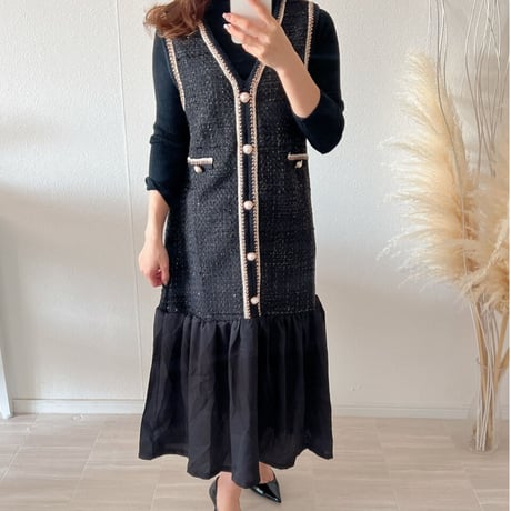 sleeveless tweed onepiece