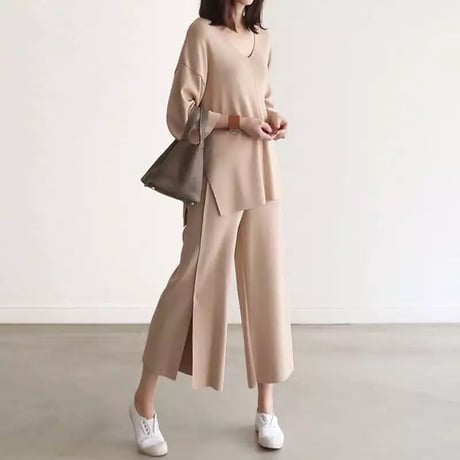 vネックセットアップ