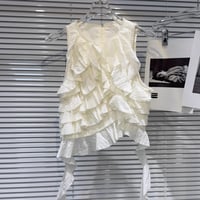 sleeveless asymmetry frill tops