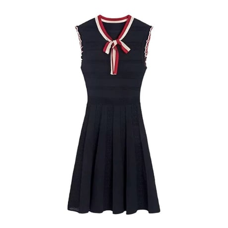 Ribbon sleeveless onepiece