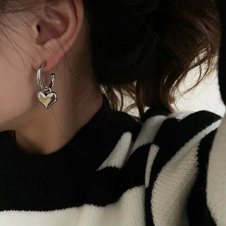 heart ピアス