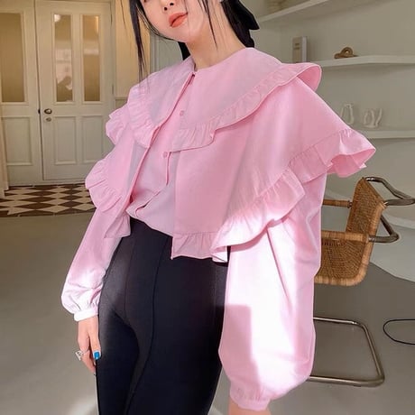 big collar pink blouse