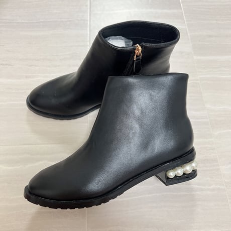 【即納あり】pearl heel short boots