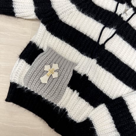 【即納】cross design border short knit