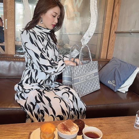 high neck print onepiece
